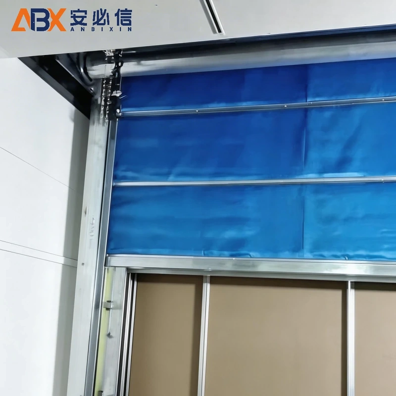 伊犁哈萨克高速堆积门